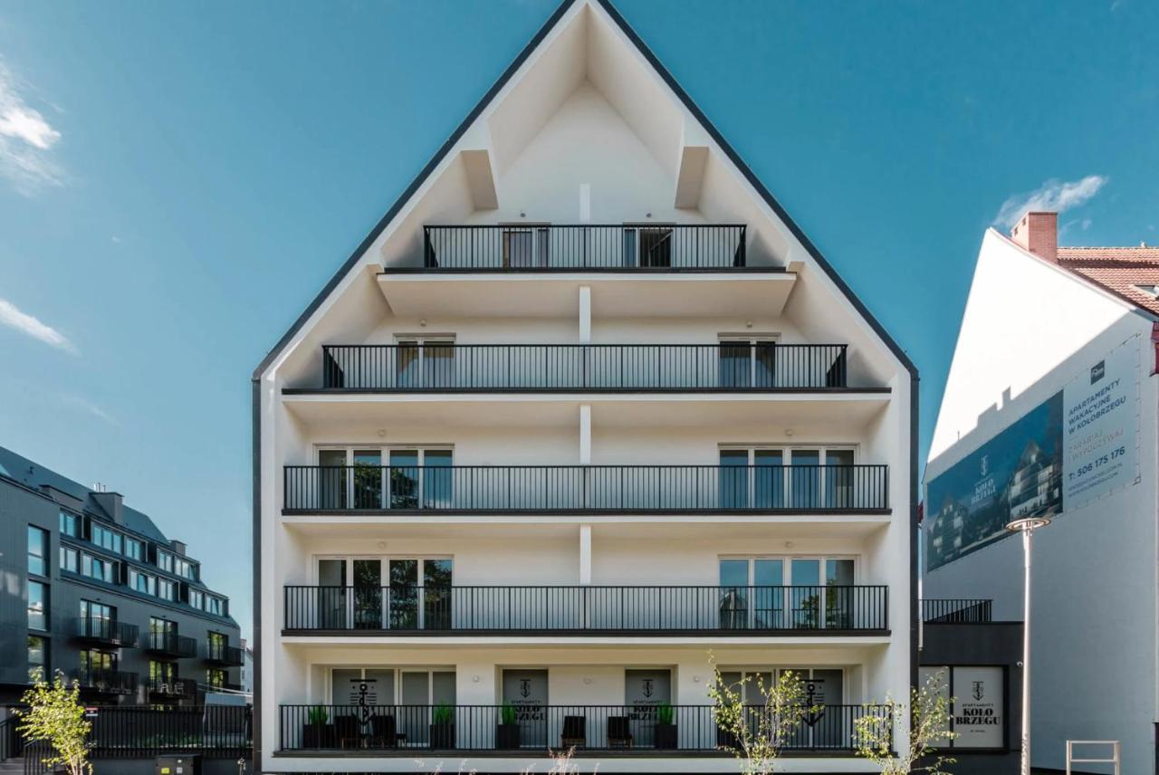 Kolo-Brzegu Apartment Kolobrzeg Bagian luar foto