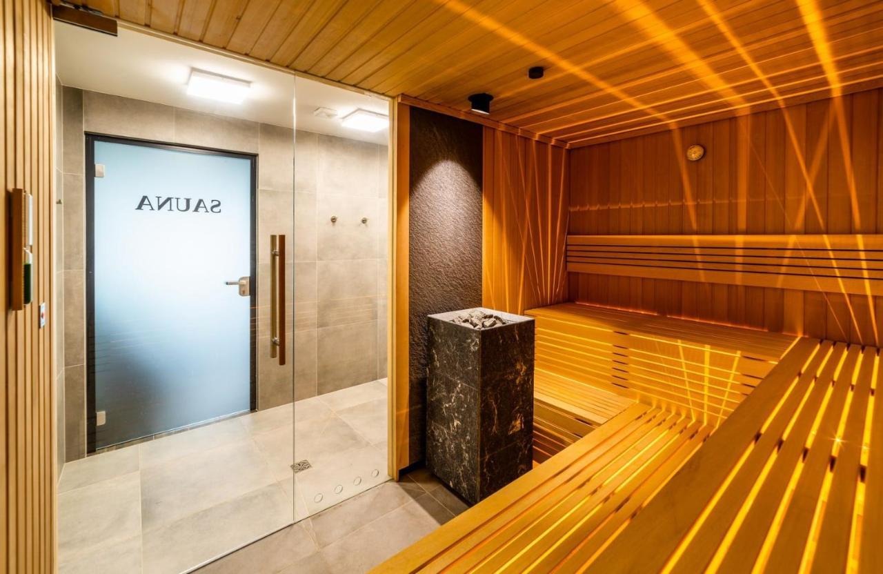 Kolo-Brzegu Apartment Kolobrzeg Bagian luar foto
