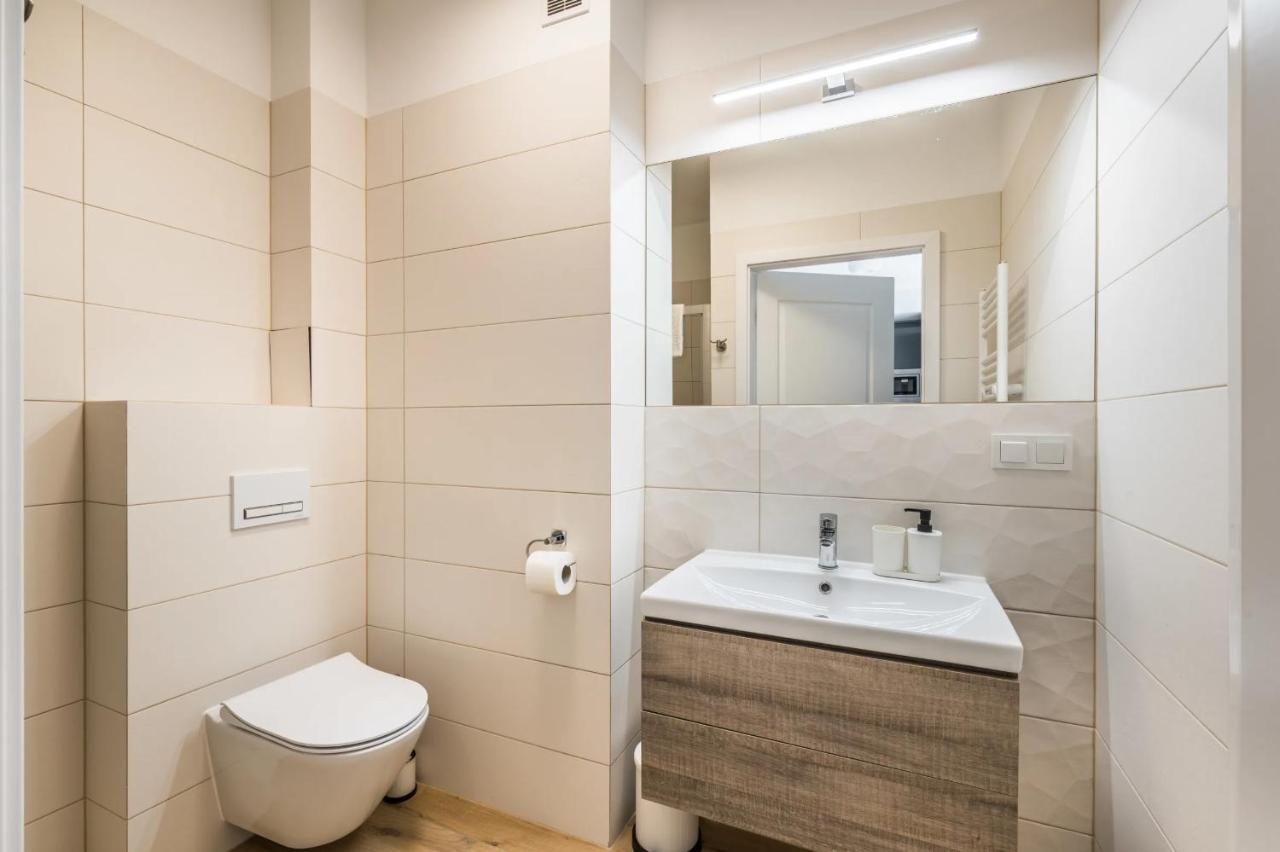 Kolo-Brzegu Apartment Kolobrzeg Bagian luar foto