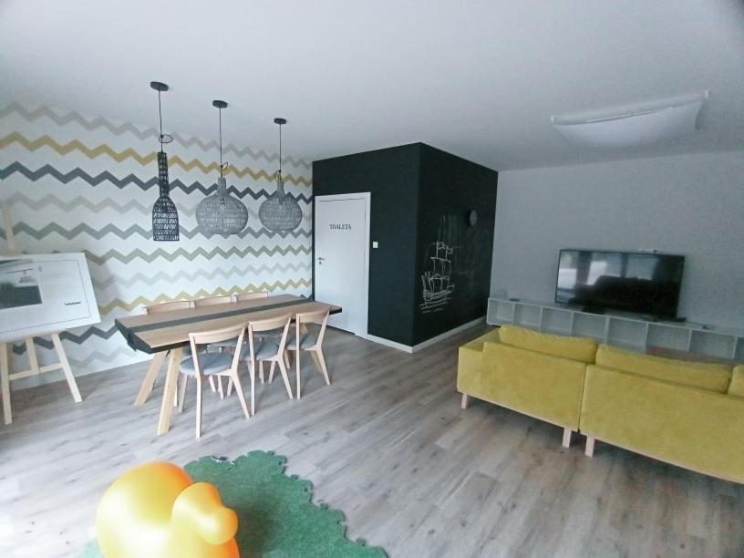 Kolo-Brzegu Apartment Kolobrzeg Bagian luar foto